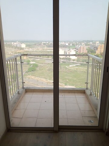Balcony in 2.5 BHK Apartment at Experion The Heart Song, Sector 108 – for Rent