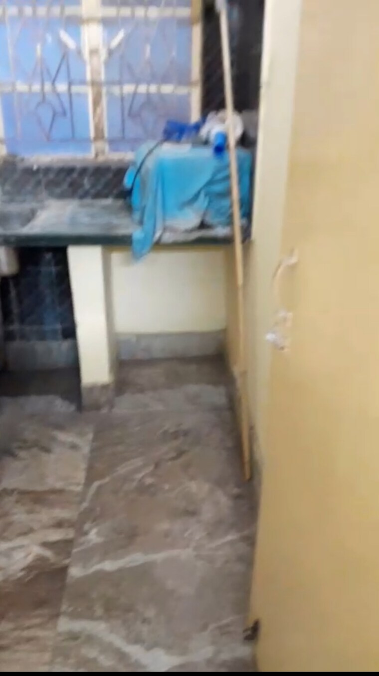 Kitchen, desh bandhu nagar 1 Bedroom 410 Sq.Ft. Apartment In Desh Bandhu Nagar Kolkata 9053367