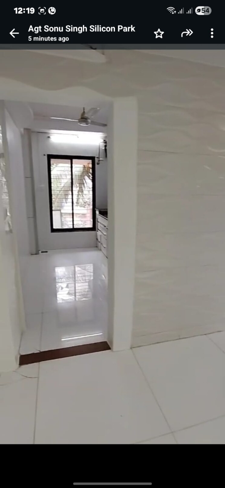 Room, malad west 1 Bedroom 410 Sq.Ft. Apartment In Malad West Mumbai 9053327