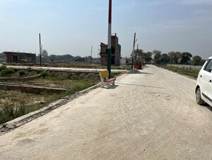  Plot For Sale in Defence Enclave Noida, Sector 44