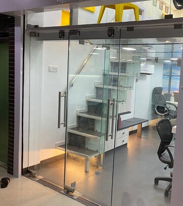 Team Area in  Office Space at Om Heera Panna Mall, Andheri West – for Rent