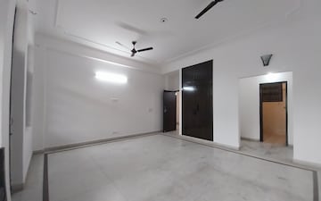 4 BHK Apartment For Rent in Ambience Tiverton, Sector 50