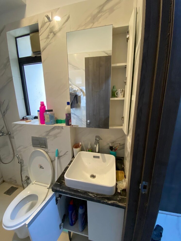 Bathroom, risland-the-icon 2 Bedroom 700 Sq.Ft. Apartment In Dhokali Thane 9053417