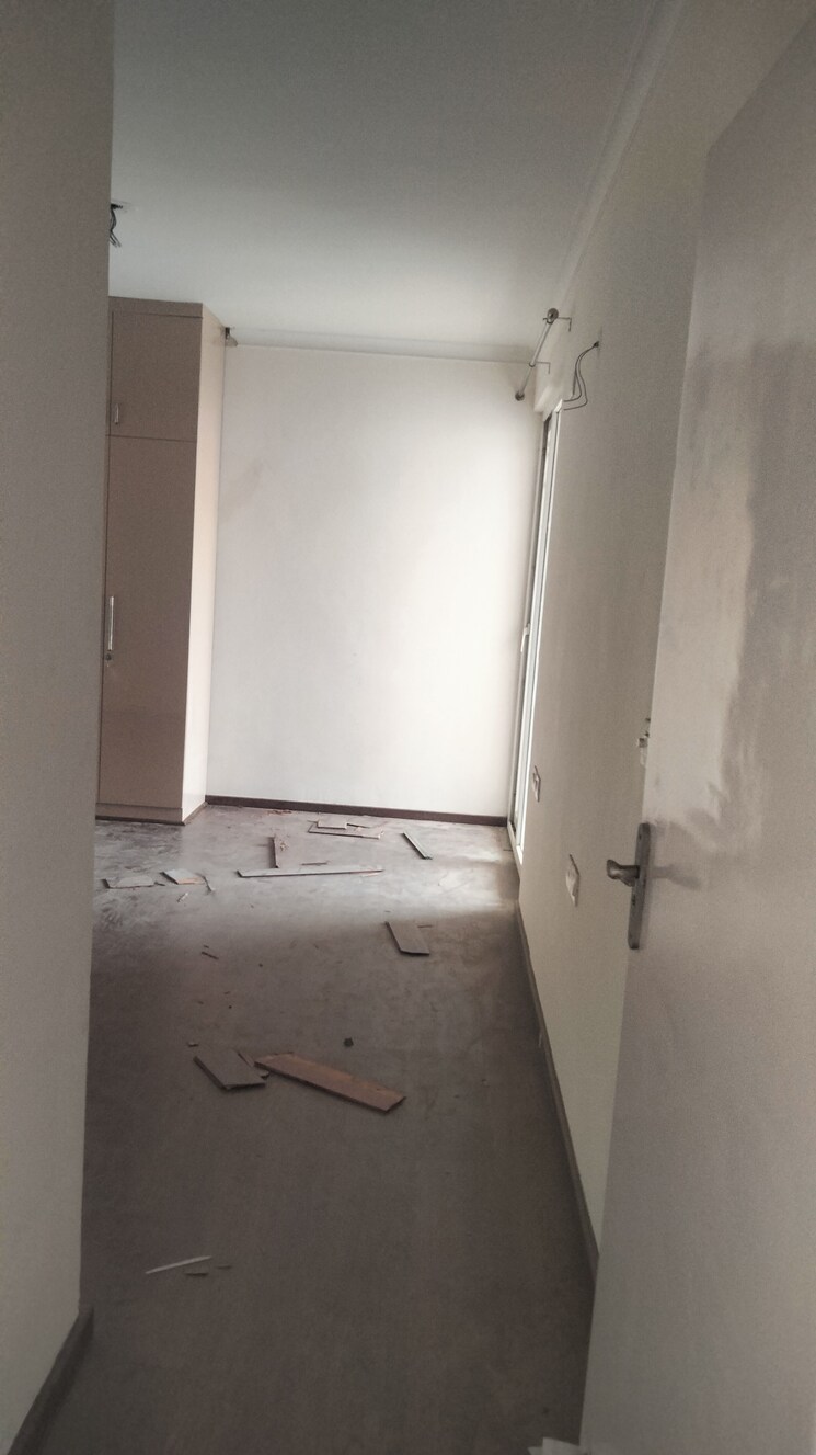 Bathroom, pareena-the-elite-residences 3 Bedroom 2150 Sq.Ft. Apartment In Sector 99 Gurgaon 9053379