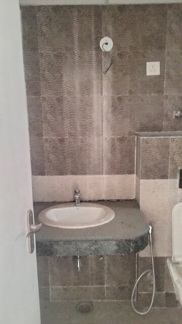 Bathroom in 3 BHK Apartment at Pareena The Elite Residences, Sector 99 – for Rent