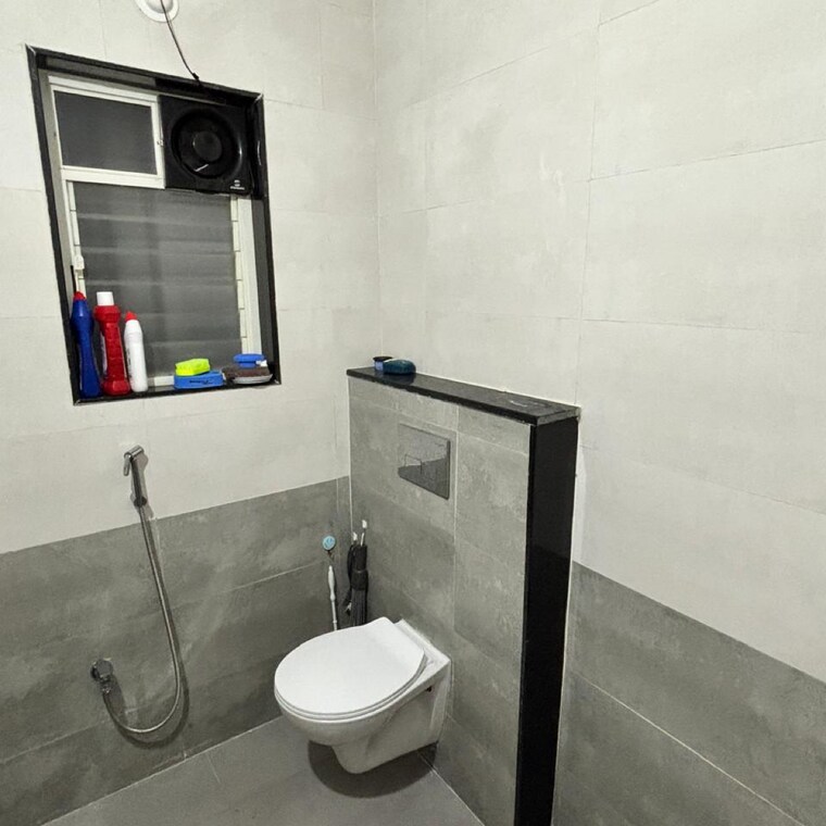 Bathroom, kumar-priyadarshan 2 Bedroom 750 Sq.Ft. Apartment In Sutarwadi Pune 9053415