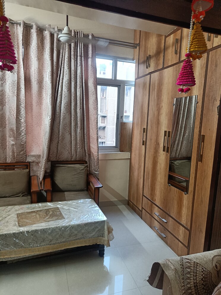 Living Room, ip extension 2 Bedroom 1000 Sq.Ft. Apartment In Ip Extension Delhi 9053401