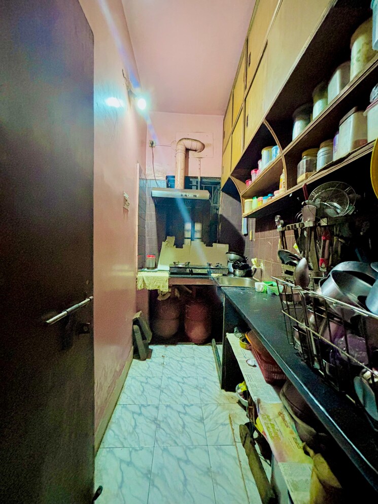 Kitchen/pantry, tollygunge 2 Bedroom 900 Sq.Ft. Apartment In Tollygunge Kolkata 9053429