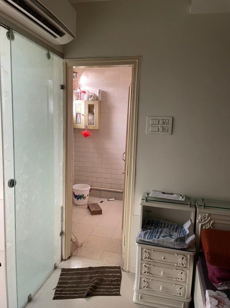 undefined, rajouri garden 3 Bedroom 200 Sq.Yd. Builder Floor In Rajouri Garden Delhi 9053437