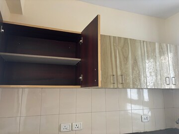 Furnished Amenities in 3 BHK Apartment at Ardee City Palm Grove Heights, Sector 52 – for Rent