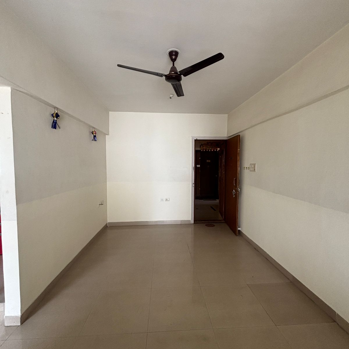 3.5 BHK Apartment For Sale in Deepa CHS