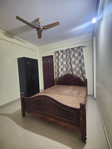 Bedroom in 2 BHK Apartment at Vmaks Rosebay, Electronic City Phase ii – for Rent