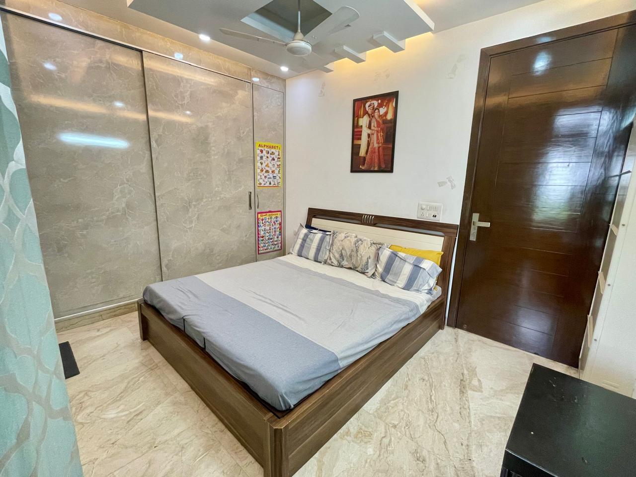 2 BHK + Extra Room Builder Floor For Rent in Lajpat Nagar 4