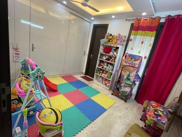 Bedroom in 2 BHK Builder Floor at Lajpat Nagar 4 – for Rent