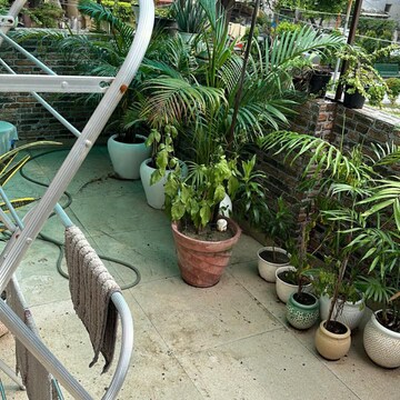 Balcony in 2 BHK Independent House at RWA Apartments Sector 37, Arun Vihar – for Rent