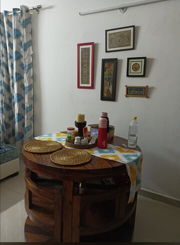 Furnished Amenities in 2.5 BHK Apartment at Mahagun Mywoods, Sector 16c Greater Noida – for Rent