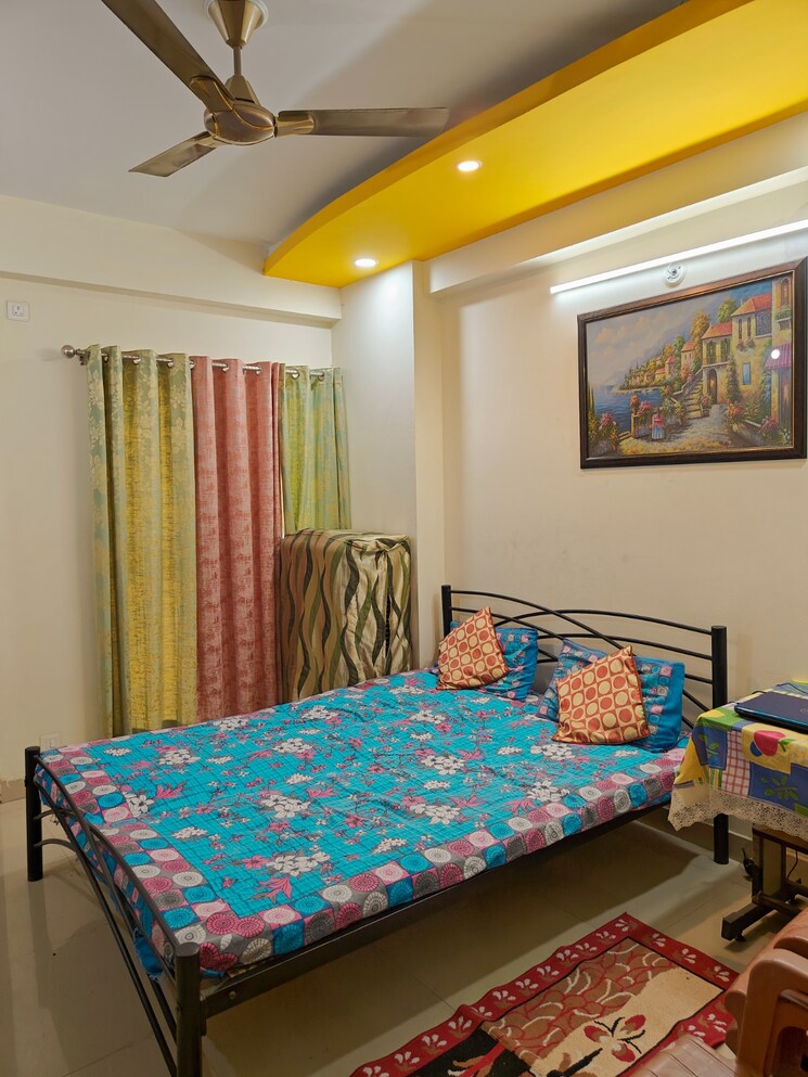 Bedroom, mahagun-mywoods 2.5 Bedroom 1110 Sq.Ft. Apartment In Sector 16c Greater Noida Greater Noida 9053487