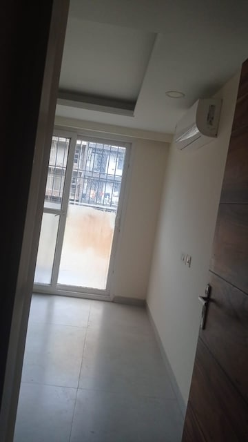 Building Lobby in 4 BHK Builder Floor at Huda CGHS, Sector 56 – for Rent