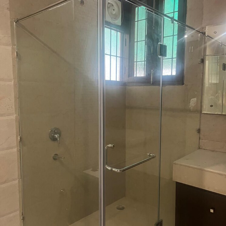 Bathroom, rwa-apartments-sector-51 3 Bedroom 450 Sq.Mt. Independent House In Kendriya Vihar Noida 9053500