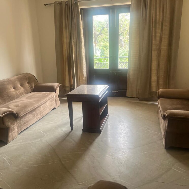 Living Room, rwa-apartments-sector-51 3 Bedroom 450 Sq.Mt. Independent House In Kendriya Vihar Noida 9053500