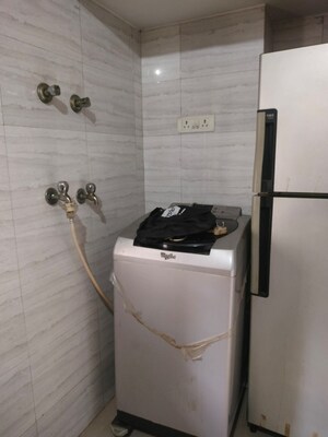Bathroom in 2 BHK Apartment at DB Parkwoods, Kasarvadavali – for Sale