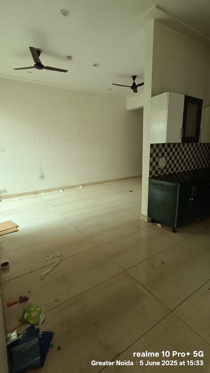 2 BHK + Pooja Room Apartment For Rent in Gaur City 2 - 12th Avenue