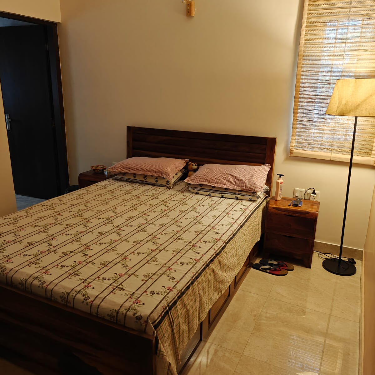 6+ BHK + Extra Room Independent House For Rent in RWA Apartments Sector 47