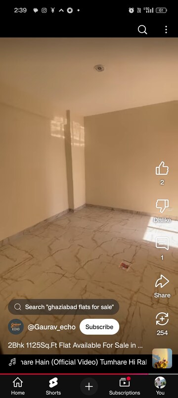 Room in 3 BHK Apartment at Landcraft Golf Links, Pandav Nagar – for Rent