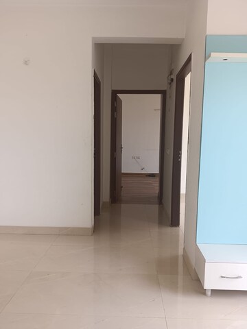 Room in 2 BHK Apartment at Ace Divino, Sector 1 Greater Noida – for Rent