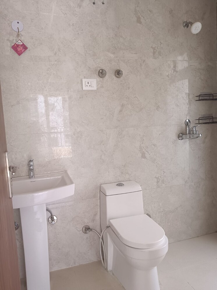 Bathroom, ace-divino 2 Bedroom 995 Sq.Ft. Apartment In Sector 1 Greater Noida Greater Noida 9053562