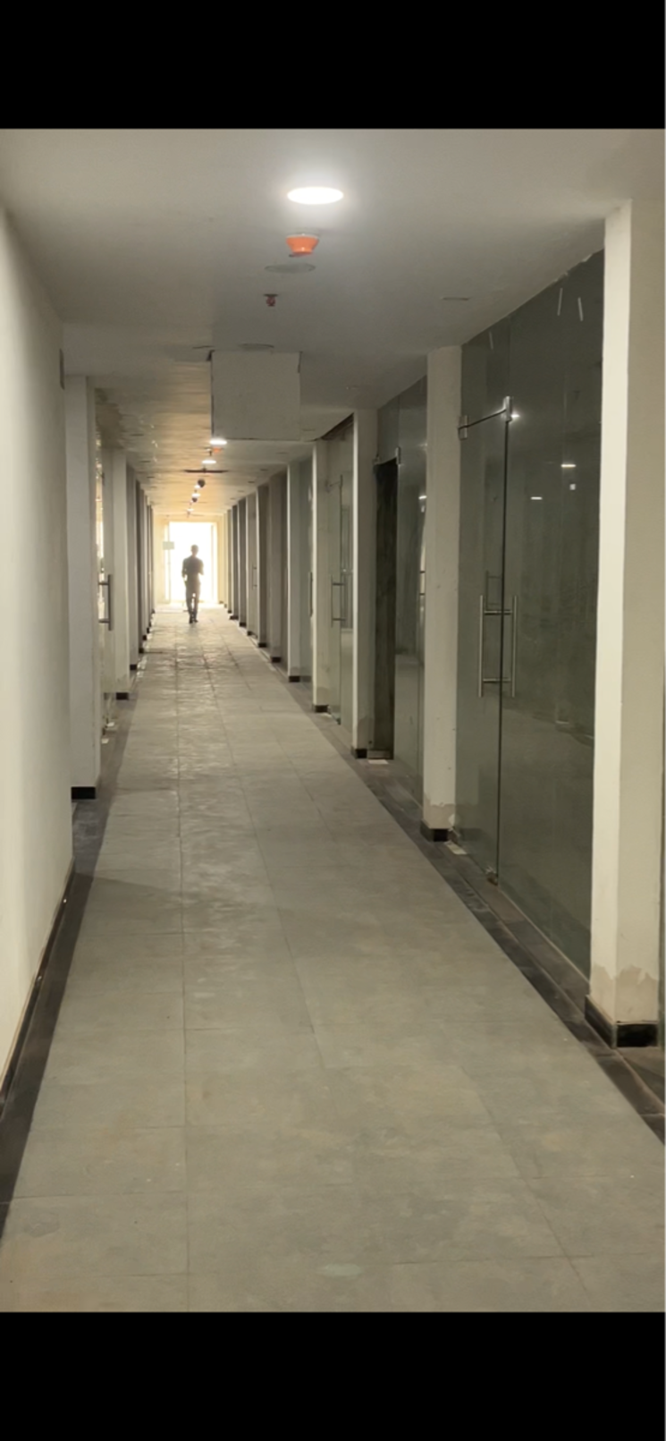 Other, omaxe-sun Commercial Office Space 575 Sq.Ft. In Sector 79 Faridabad 9053583