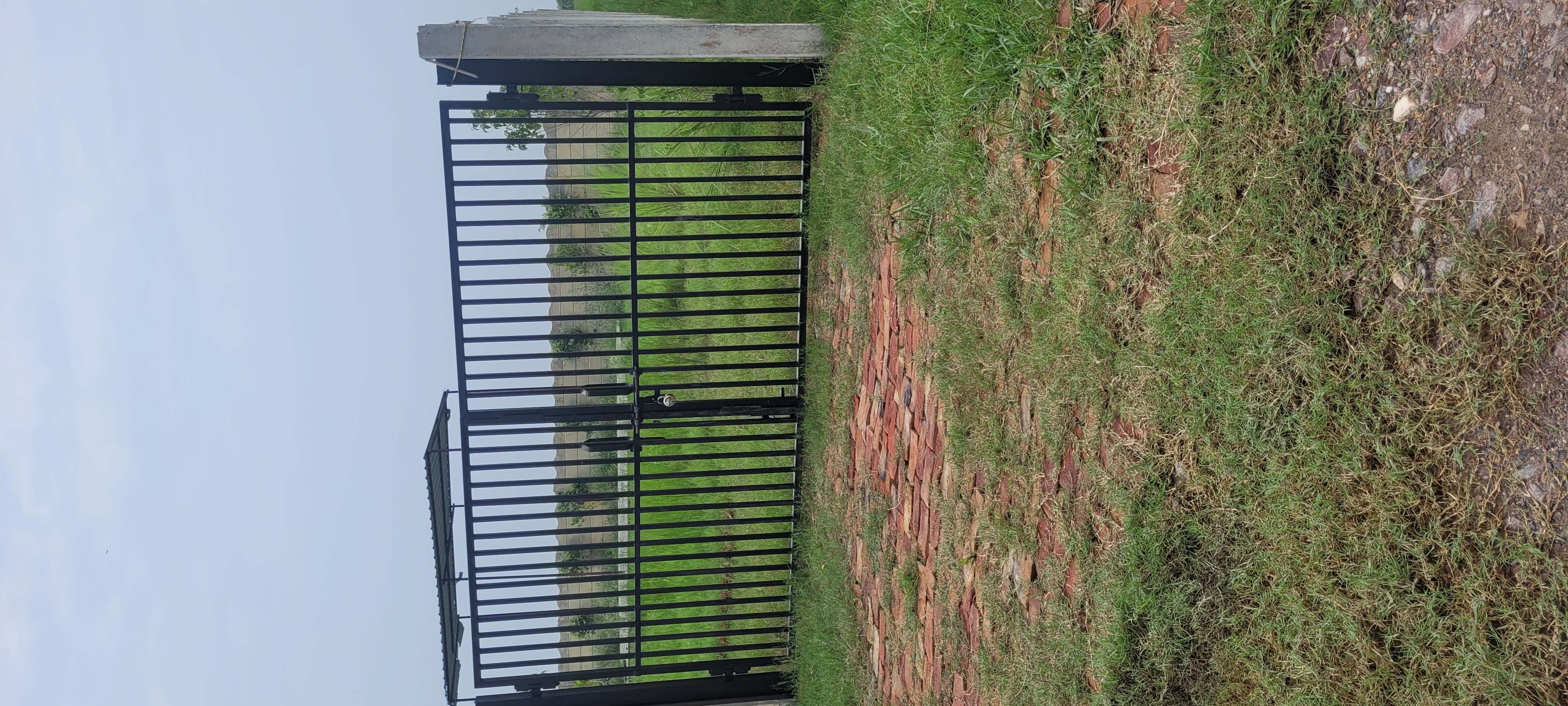 Plot For Sale in Sector 43