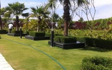 Plot For Sale in Omaxe Lake, North Mullanpur