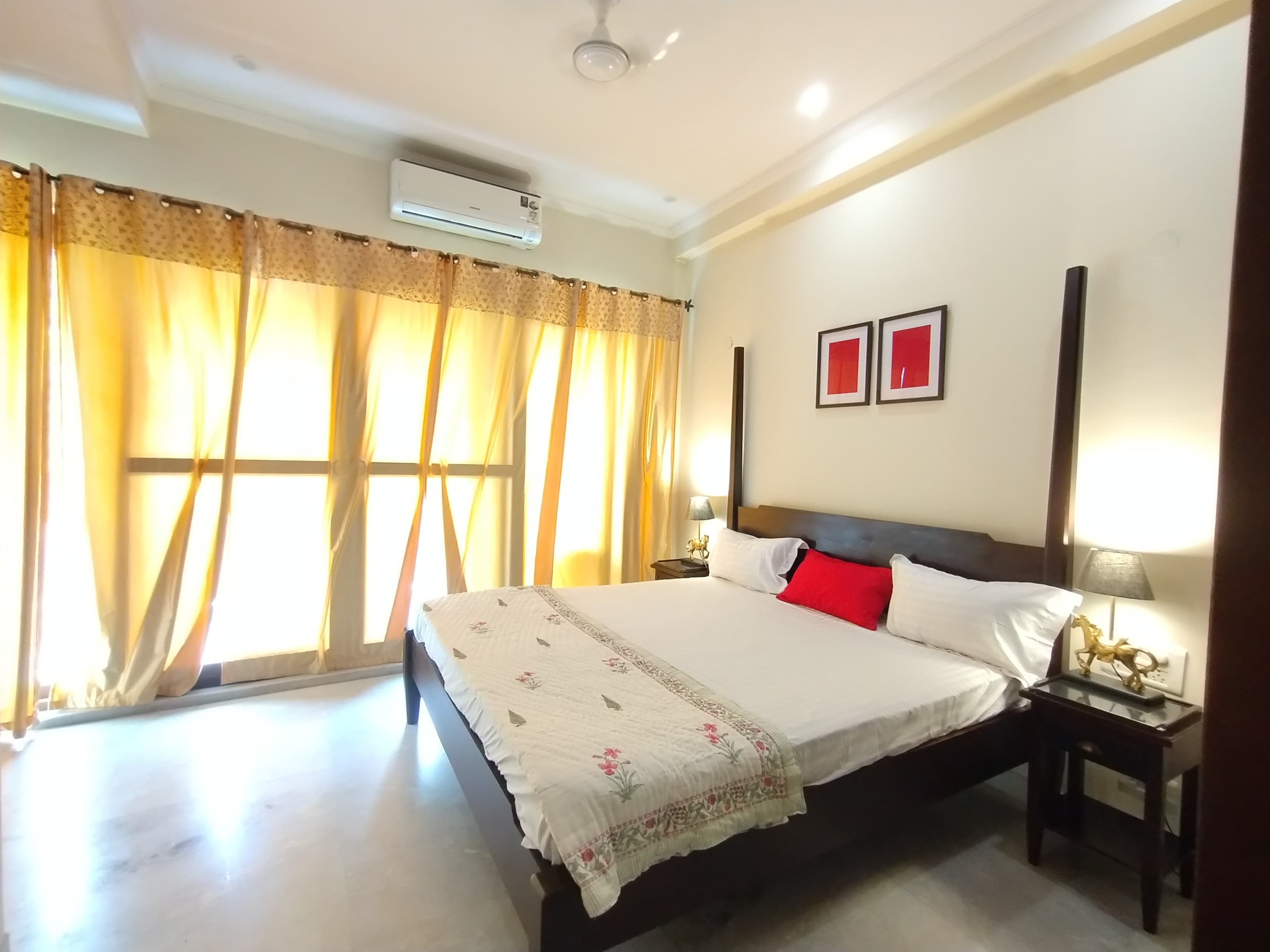 4 BHK + Pooja Room Builder Floor For Rent in Sector 43