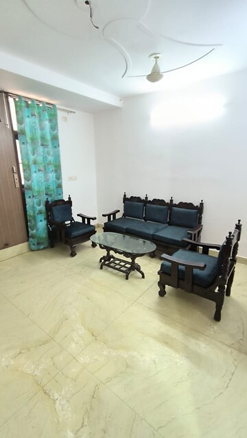Gym in 2 BHK Builder Floor at Rajouri Garden – for Rent