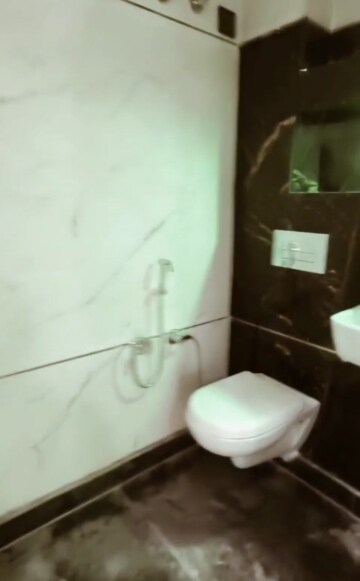 Bathroom in 3 BHK Builder Floor at New Rajinder Nagar – for Rent