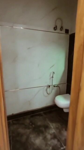 Bathroom in 3 BHK Builder Floor at New Rajinder Nagar – for Rent