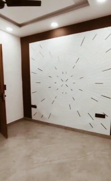 Room in 3 BHK Builder Floor at New Rajinder Nagar – for Rent