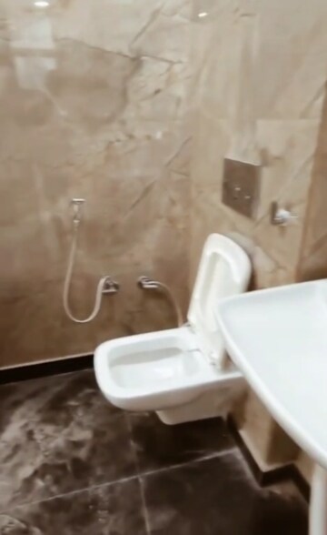 Bathroom in 3 BHK Builder Floor at New Rajinder Nagar – for Rent