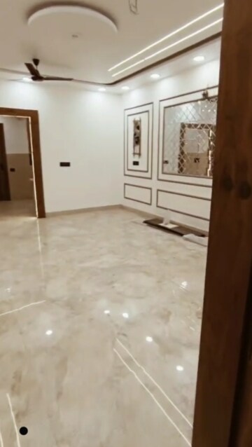 3 BHK Builder Floor For Rent in New Rajinder Nagar