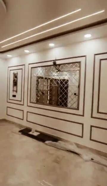 Living Room in 3 BHK Builder Floor at New Rajinder Nagar – for Rent