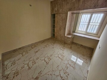 Room in 3 BHK Apartment at Kaggadasapura – for Rent