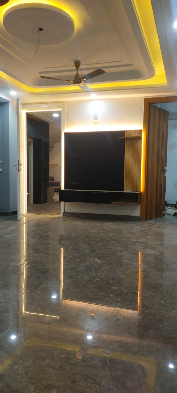 2 BHK Builder Floor For Rent in M Block Malviya Nagar 