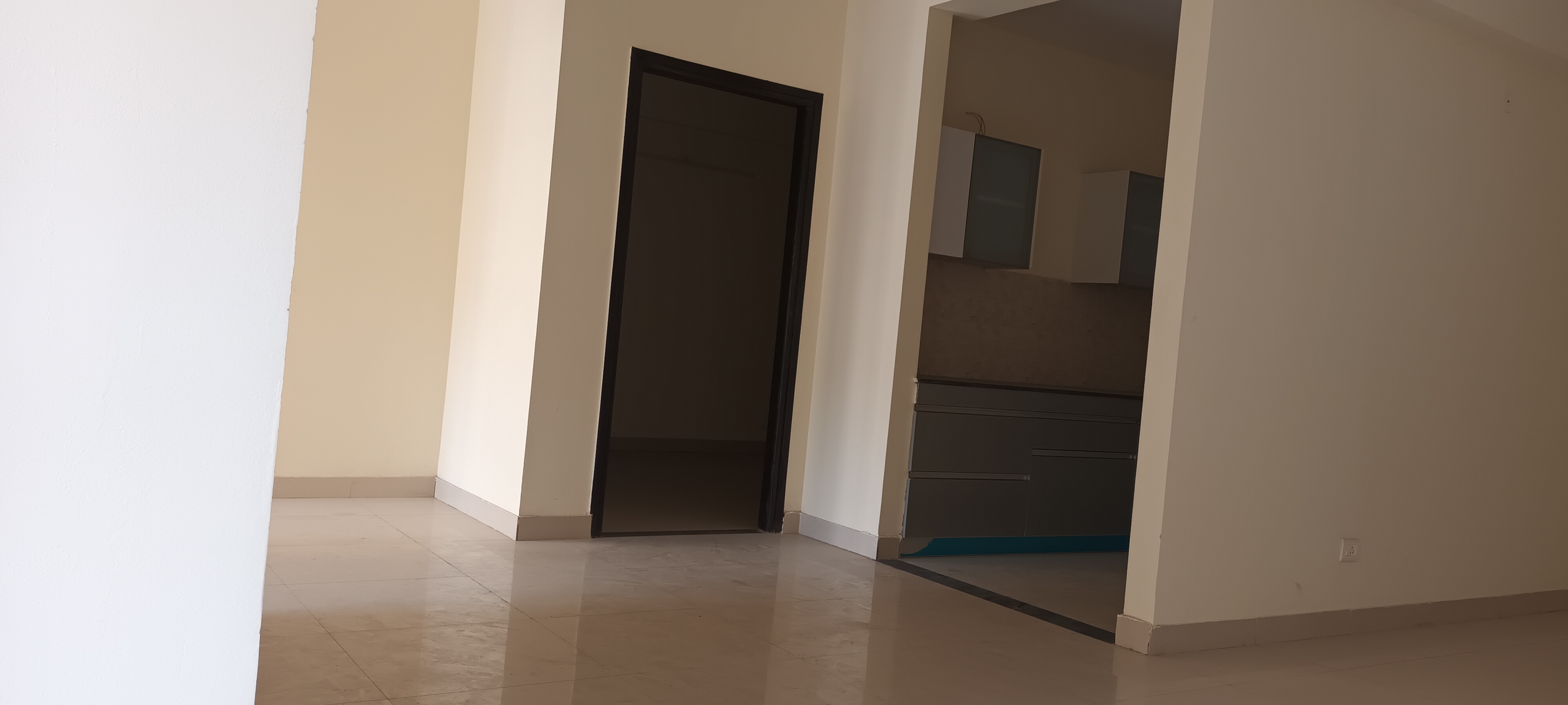 3 BHK Apartment For Sale in Oxirich Square One