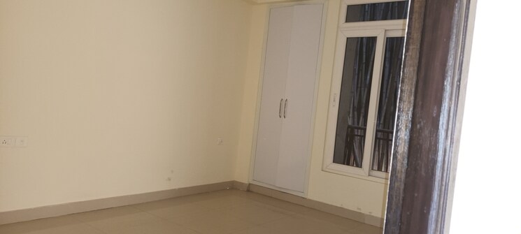 Bedroom, oxirich-square-one 3 Bedroom 1332 Sq.Ft. Apartment In Indrapuram Ghaziabad 9030080