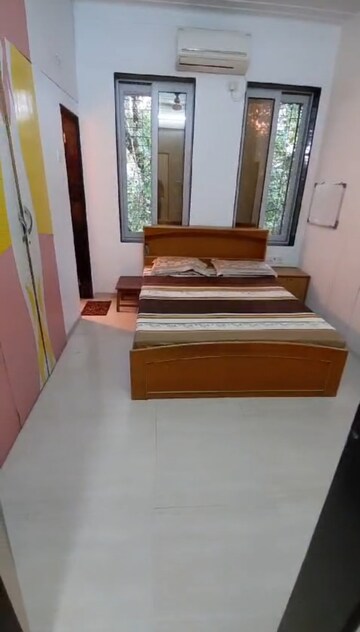 Bedroom in 2 BHK Apartment at Mauli CHS Sion, Sion – for Rent