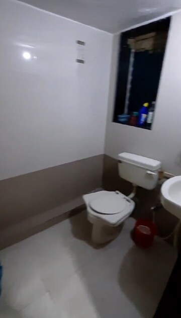Team Area in 2 BHK Apartment at Mauli CHS Sion, Sion – for Rent