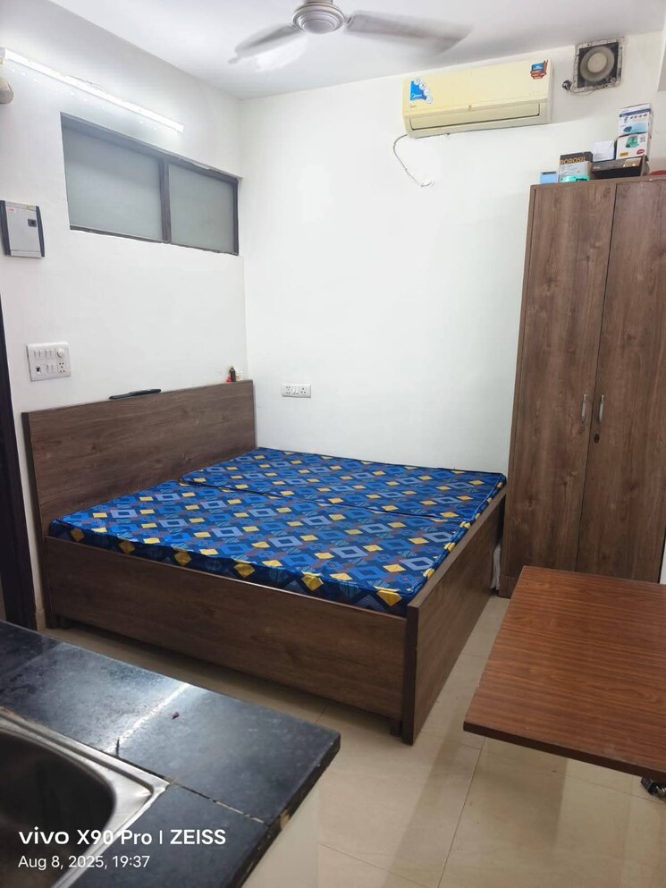 Bedroom, saket 1 RK 500 Sq.Ft. Builder Floor In Saket Delhi 9053616