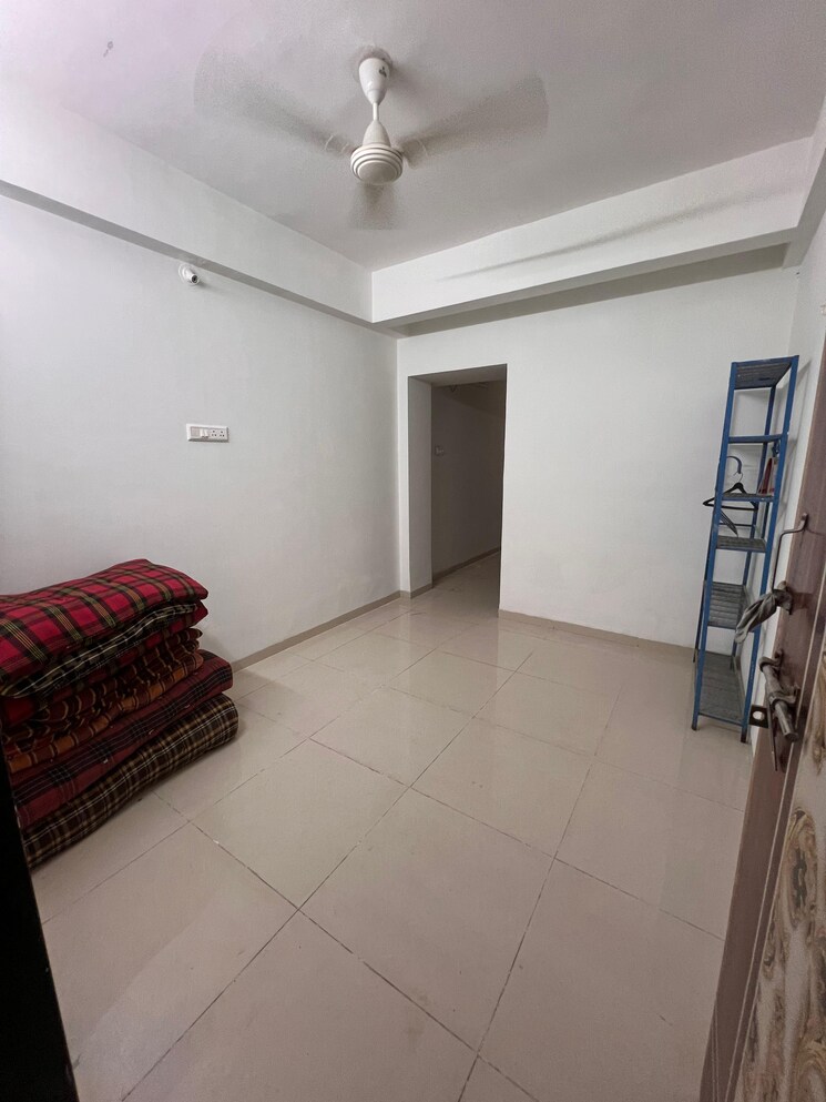 Room, gokhalenagar 1 Bedroom 500 Sq.Ft. Independent House In Gokhalenagar Pune 9053658