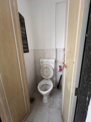 Bathroom in 1 BHK Independent House at Gokhalenagar – for Rent